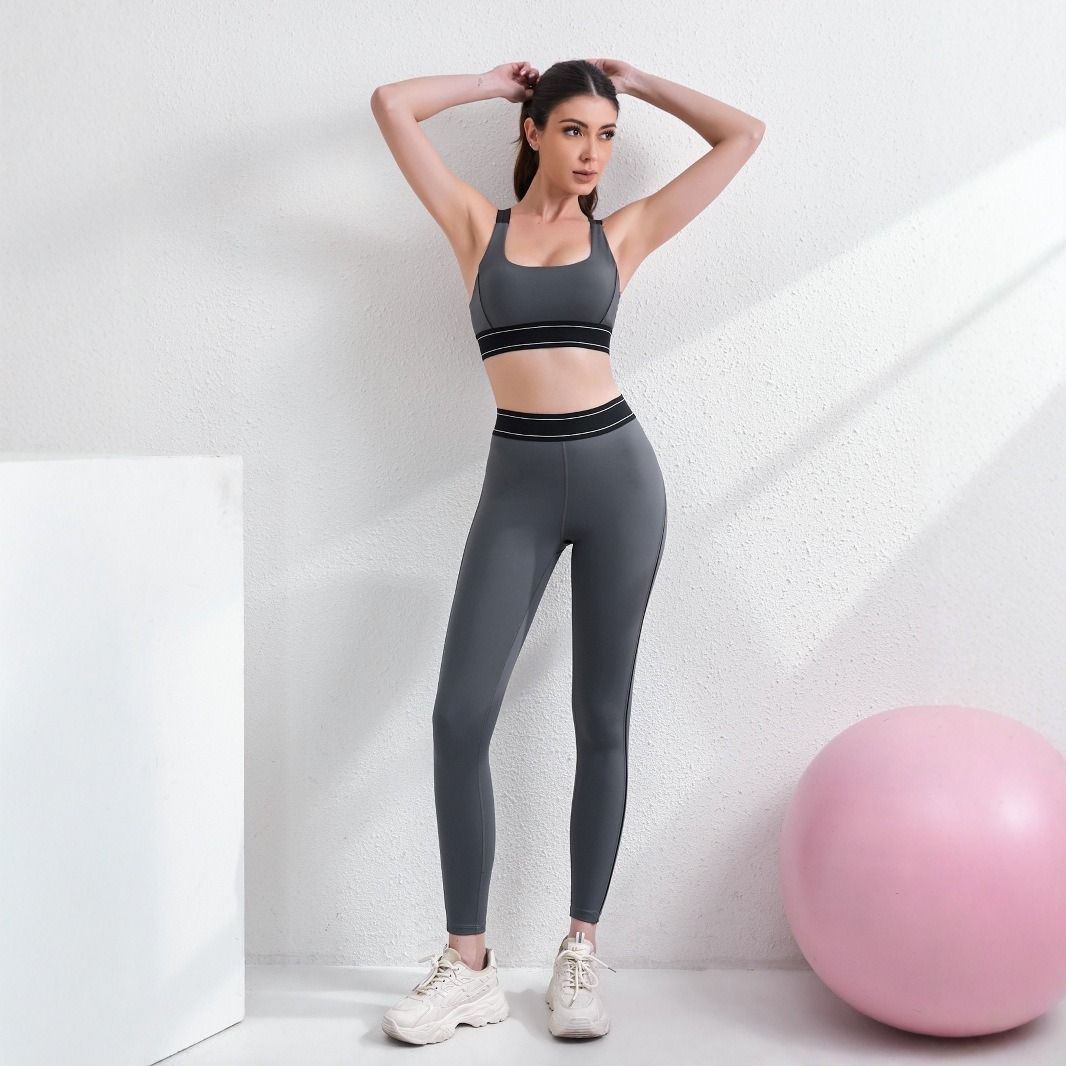 New Arrival High Compression Butt Lifting Tight and Strong Support Women's Yoga Bra Set fitness wear set