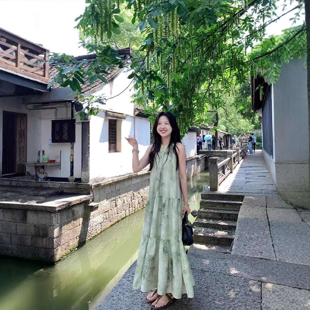 Chinese National Style Green Halter Neck For Women Summer New Sleeveless Loose Tea Break Long Dress B5