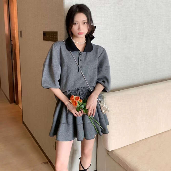 Summer College Style Student Casual Fashion Design Turn-Down Collar Color-Block Short Sleeve T-Shirt And Skirt Two-Piece Set For Women B5