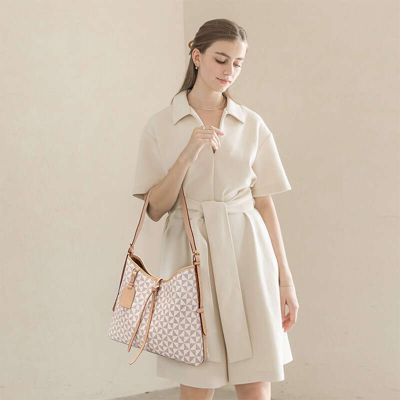 Lacel Urwebin Bags Women's Shoulder 2024 New Fashion Tote Simple Underarm Casual Bucket Bag