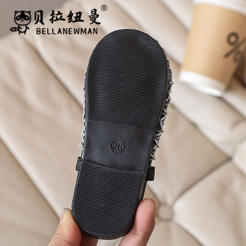 Niche Fishnet Woven Hollow Toe Half Slippers 2025 Summer New Girls Flat Outdoor Sandals