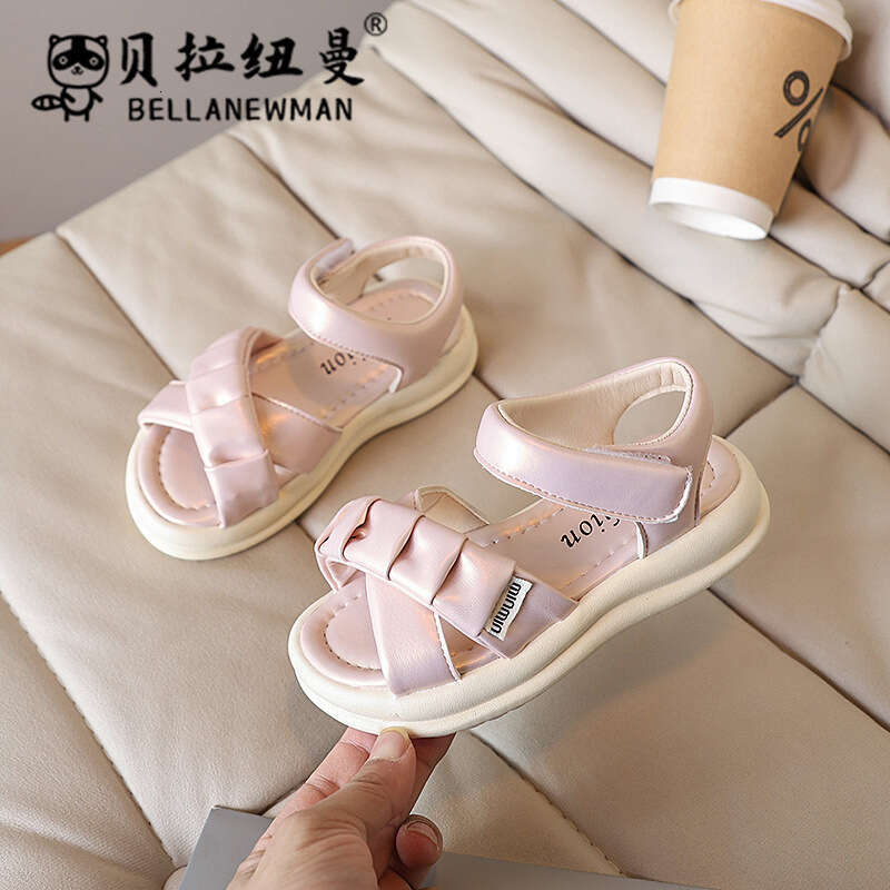 Girls' Fashion Cross Princess 2025 Summer New Children's Silver Sports Sandals Big Kids Beach Shoes Trendy