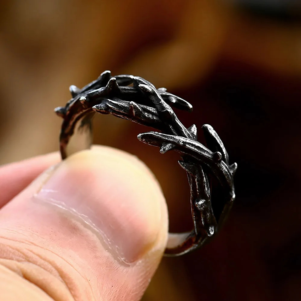 n 316L Stainless Steel Jesus Crown Thorns Rings For Man Women Vintage Black Couple Ring Fashion Cute Jewelry Wholesale 250712