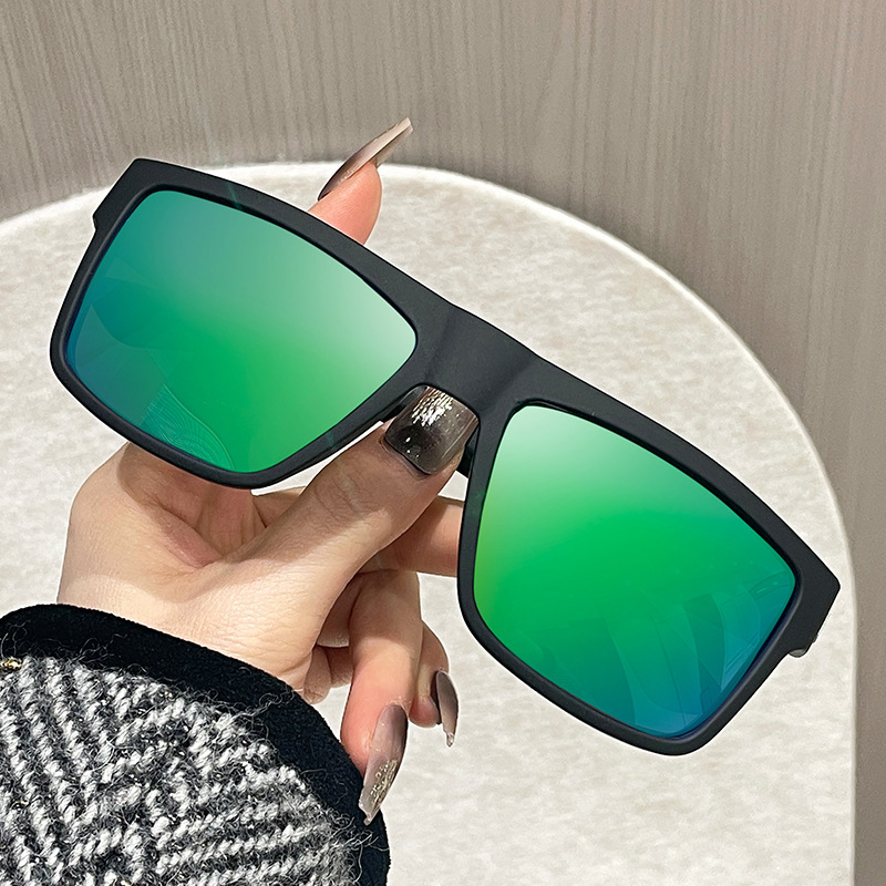 Designer's luxury glasses Premium New Men's Sunglasses Fashionable Multi-color Sunglasses Outdoor Travel Driving Polarized Sunglasses Wholes