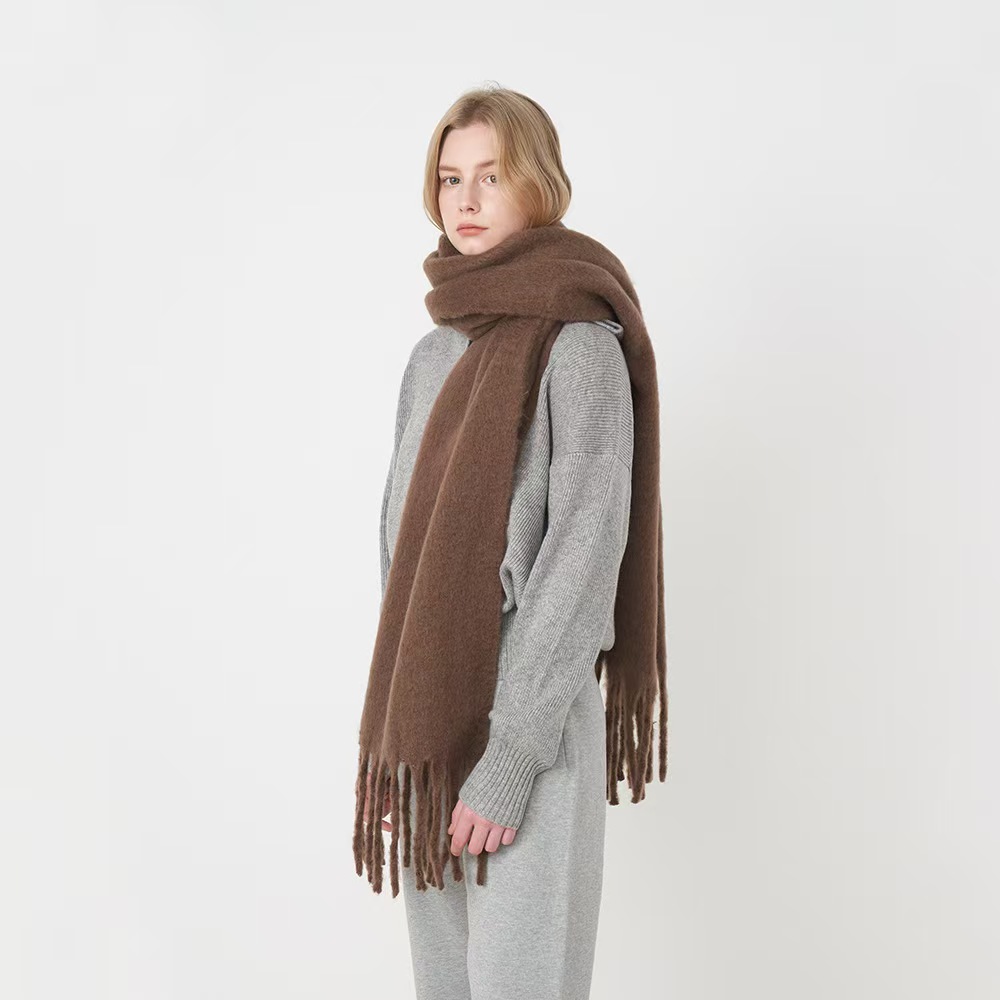 K1351 Winter new cashmere solid color scarf lengthened thickened thick tassel autumn and winter warm neck scarf wholesale