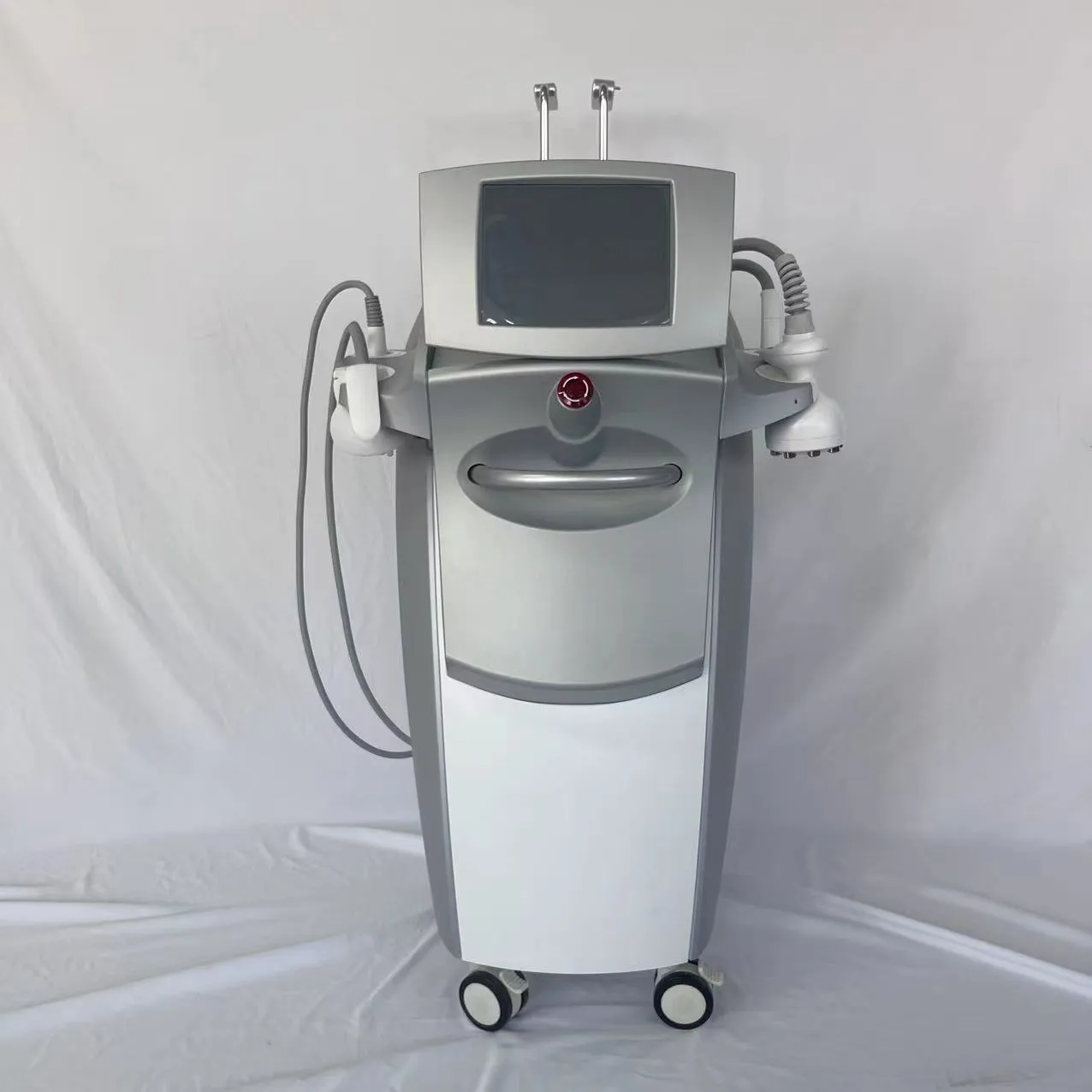 Venus Lega-c Multipolar Rf Skin Tightening Device Improves Sagging Contours, Lifts and Rejuvenates The Skin, and is an Anti-Aging Device For The Face