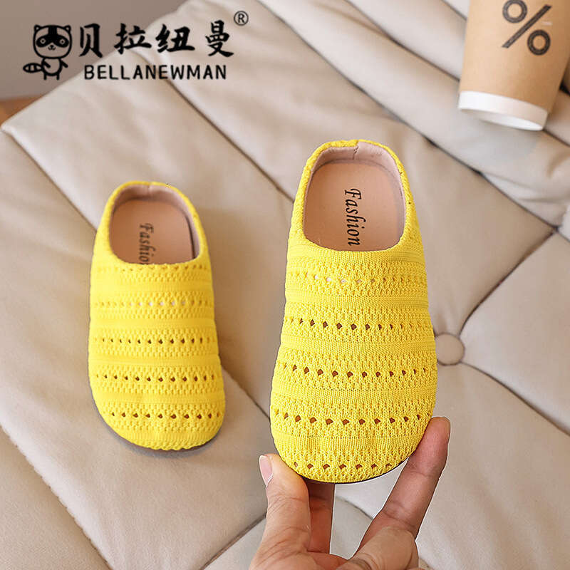 2025 Summer New Style Beach Shoes for Girls, Slip-On Lazy Sandals with Woven Toe
