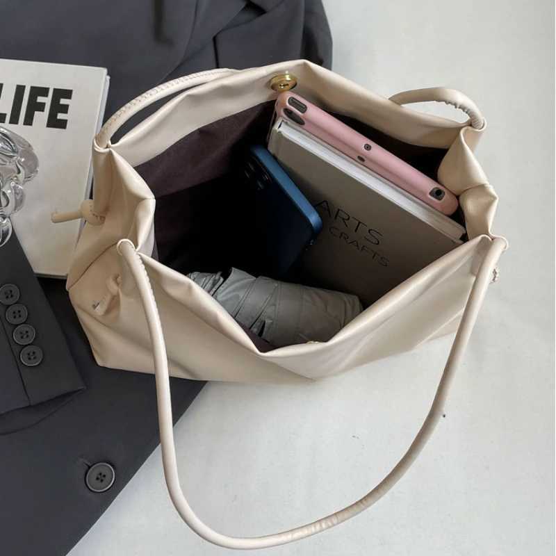 Fi Large-Capacity New Tote Wens Bags Are Solid Color Casual Texture Lazy and Generous Versatile Handbag Shoulder Y250730