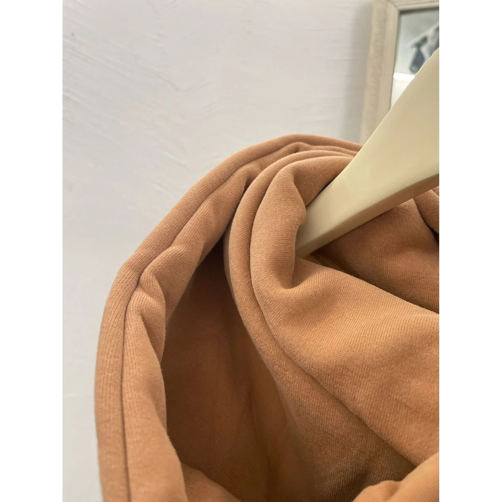 Winter Retro American Letter Hoodie Women Loose Thickened Fleece Warm Stylish Versatile Top Trendy Streetwear 250708