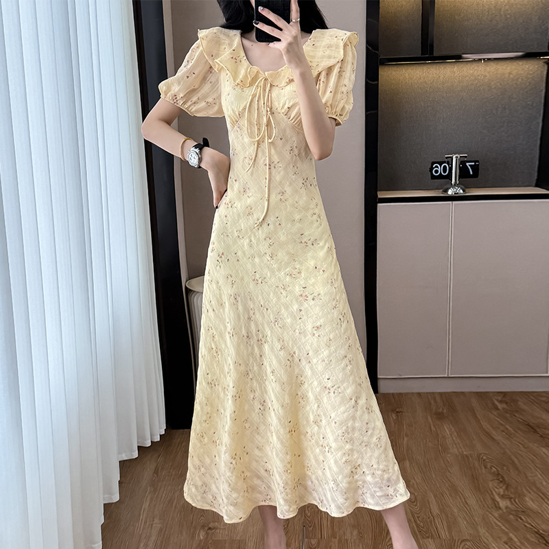 2025 New Women's Dress Summer New Yellow Flower Dress Women's Summer New Ruffle Tie Long Dress New Lace Countryside Style Designer Dress