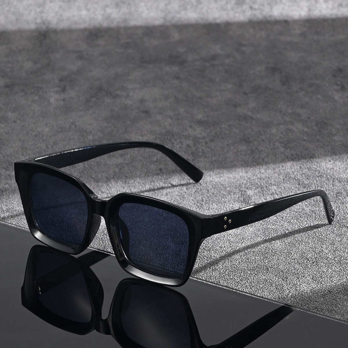 Designer's luxury glasses 2025 Cross-Border Square Frame Sunglasses European and American Retro Thickened Small Frame Fashion Sunglasses for Men 