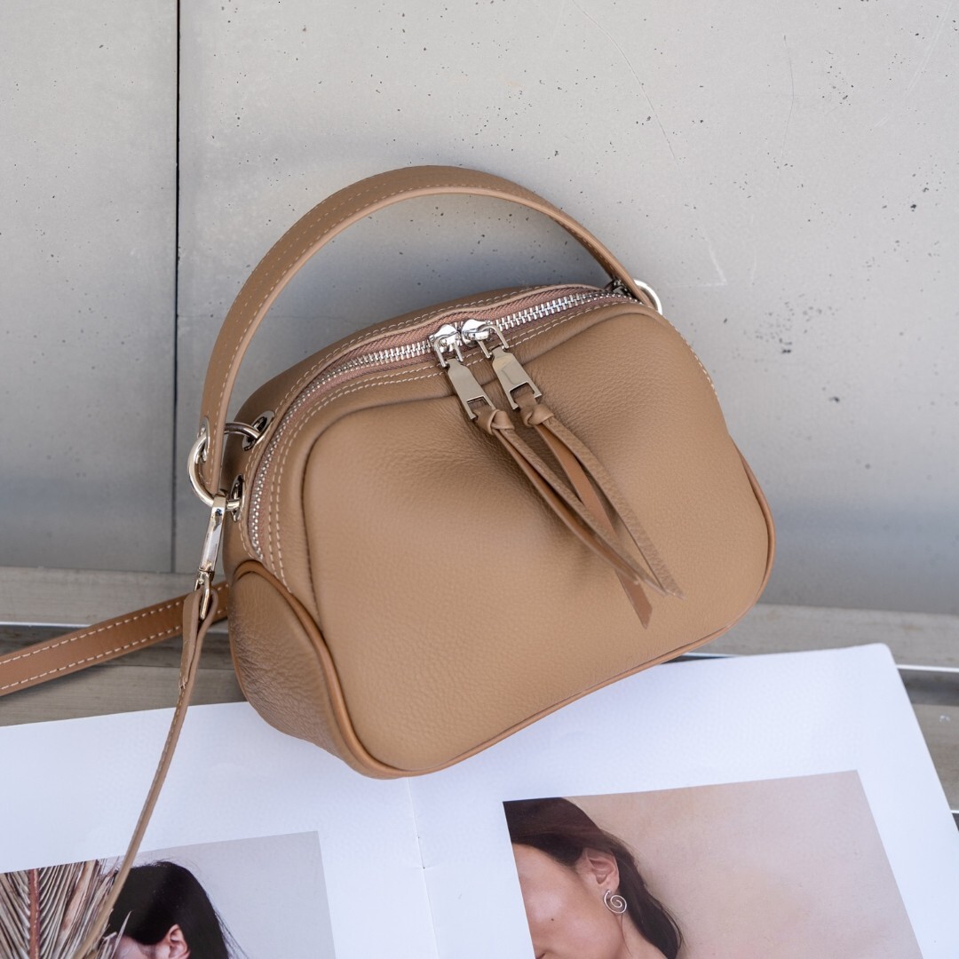 Genuine leather women s mini bag simple first layer cowhide shoulder bag designer bag leisure naturally hanging women s handbag