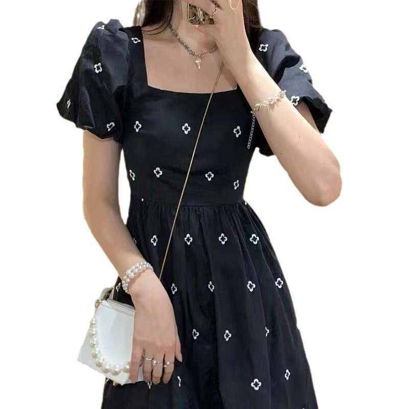 French Style Square Neck Black Floral For Women Summer New High-End Waist-Cinching Slimming Sweet Long Dress B5