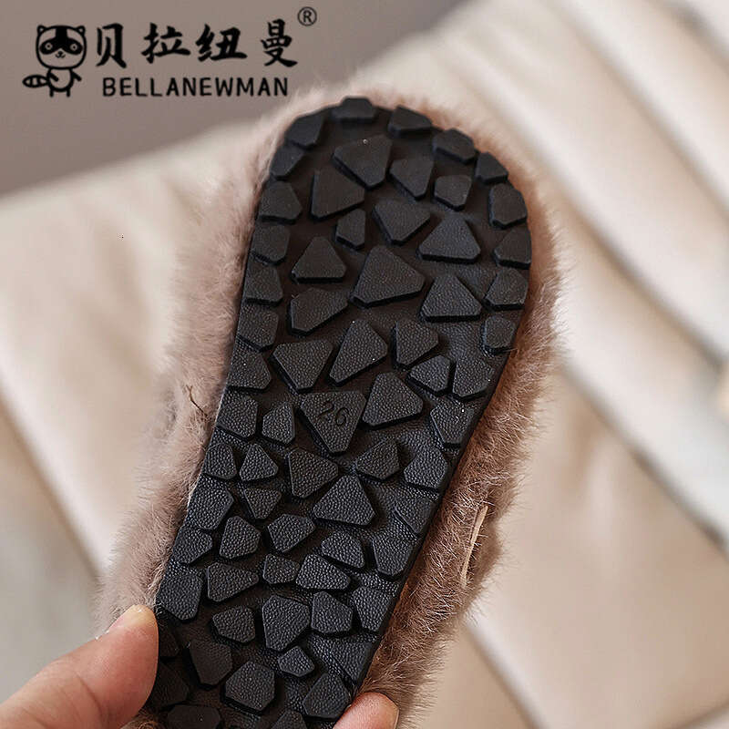 Children's with Rhinestones and Fleece Lining, 2024 Winter New Fashionable Furry for Girls, Outdoor Cotton Shoes