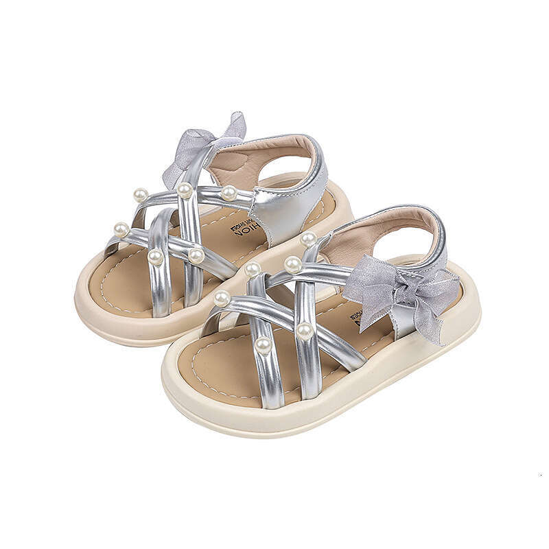 Girls' Fashion Pearl Princess Sandals 2025 Summer New Children's Silver Roman Big Kids Soft Sole Beach Shoes