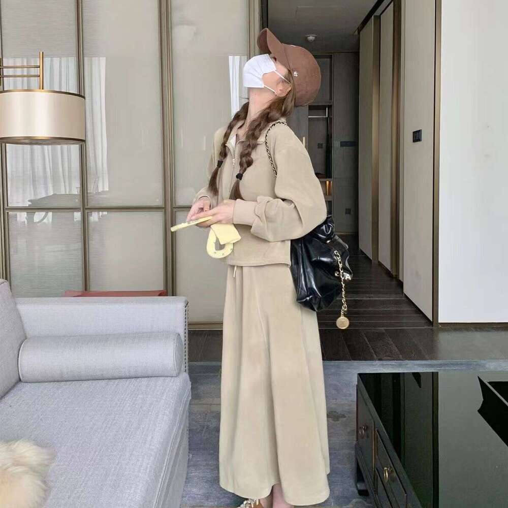 Petite Casual Sports Sweatshirt For Women Spring And Autumn New Korean Style Loose Age-Reducing Two-Piece Skirt Set B5