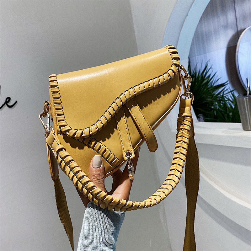 Designer Bag 2025 Women's Bag New Luxury Bag Fashion Single Shoulder Crossbody Personality Saddle Bag Korean Version Solid Color Artistic Trendy 
