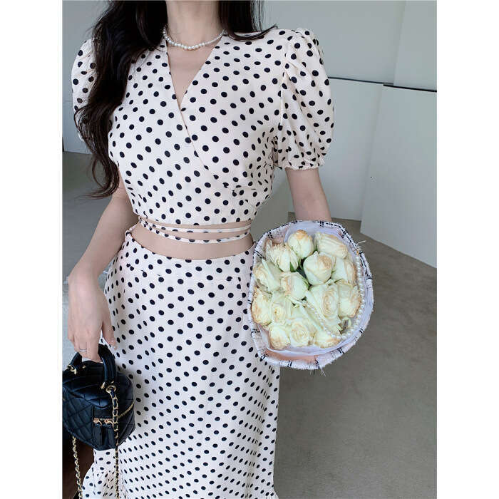 Summer New Trendy Petite Slimming High-End Bubble Sleeve Polka Dot Top And Skirt Two-Piece Set B5