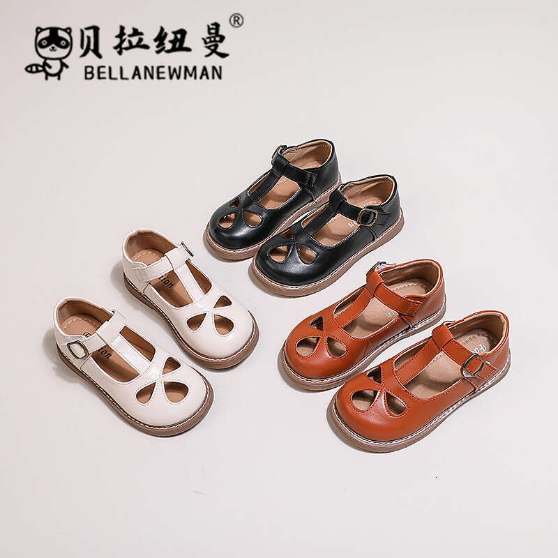 Girls' Little Leather 2024 Spring Summer New Korean Children's Grandma Shoes Kids' Hollow Casual Sandals