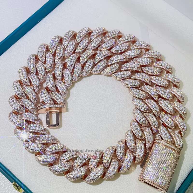 Hip Hop New Arrival 22MM Solid Silver 3D Design Miami Iced Out Moissanite Diamond Cuban Chain