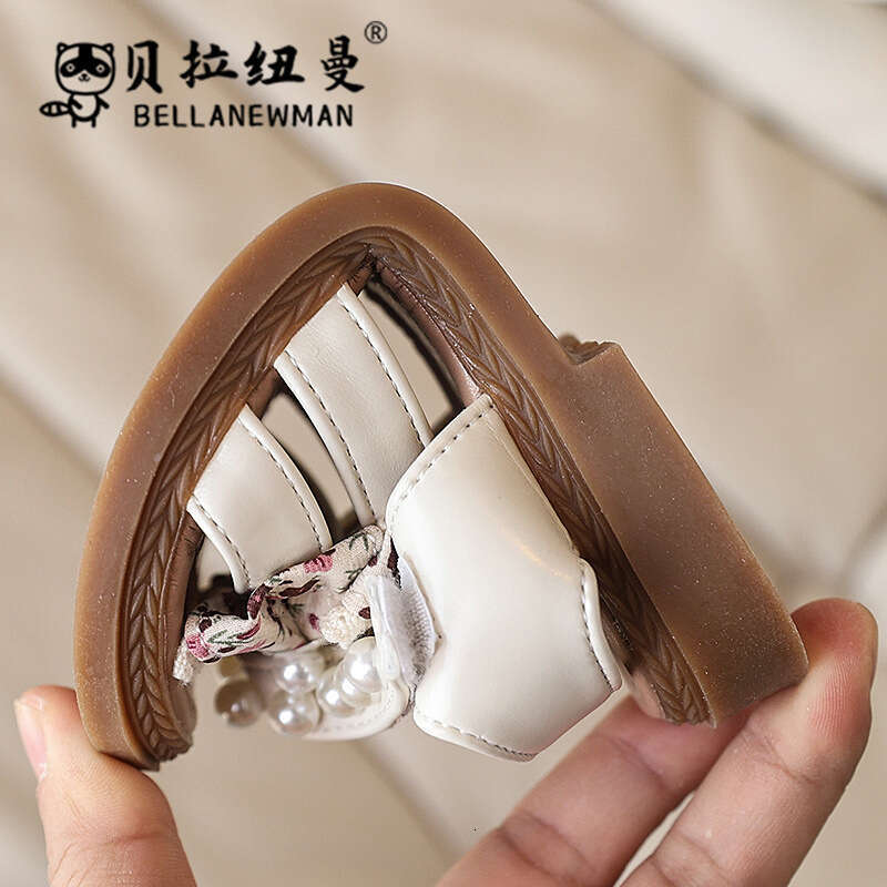 Children's Sandals 2025 Summer New Girls' Bow Soft Sole Princess Toddler Open-Toe Beach Shoes Trendy