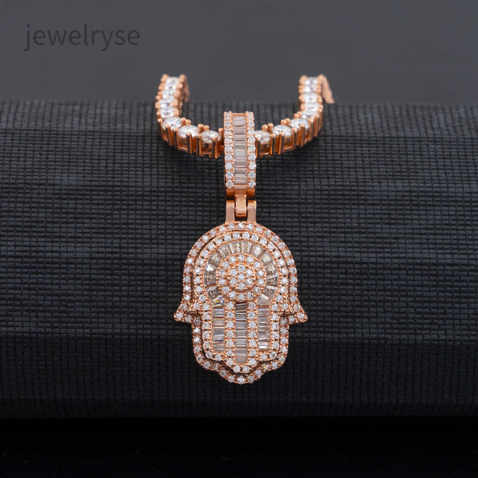 Straight Palm Shape Pendant S925 Silver Inlaid Moissanite Hip Hop fashion Pendant