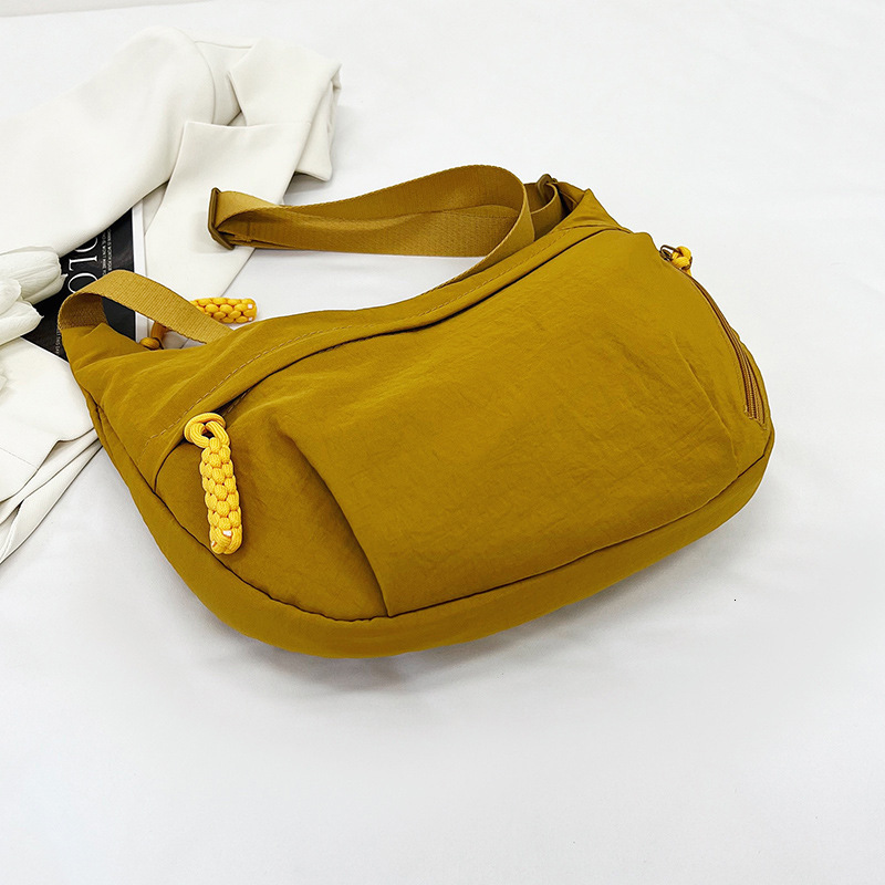 Large capacity women leisure s workwear style canvas bag new casual women s crossbody bag designer bag multifunctional dumpling bag