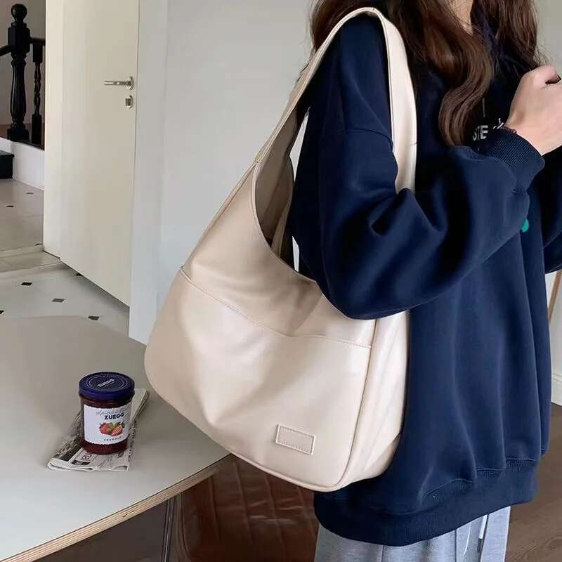 Versatile Commuter Fashion Student Classroom Large Capacity Handbag Women's New Trendy Shoulder Bag Minimalist