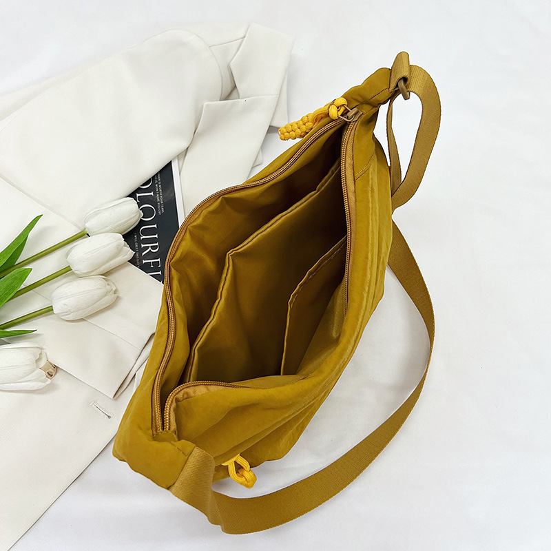 Large capacity women leisure s workwear style canvas bag new casual women s crossbody bag designer bag multifunctional dumpling bag