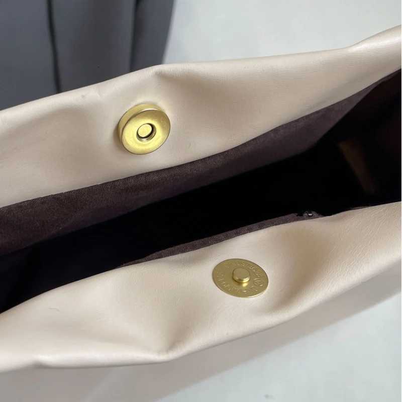 Fi Large-Capacity New Tote Wens Bags Are Solid Color Casual Texture Lazy and Generous Versatile Handbag Shoulder Y250730