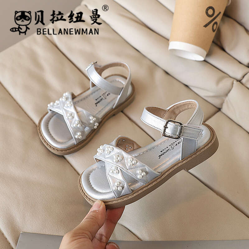 Choice Girls Pearl Small Flower Princess Sandals 2025 Summer New Children's Fashion Soft Sole Beach Shoes