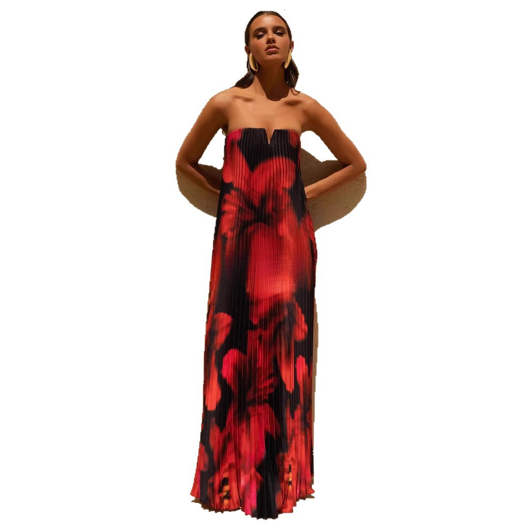 2025 New Women's Dress Summer New Fashionable Elegant Printed Ruffle Stripe Strapless French Holiday Long Dress New Elegant Luxury Style Designer