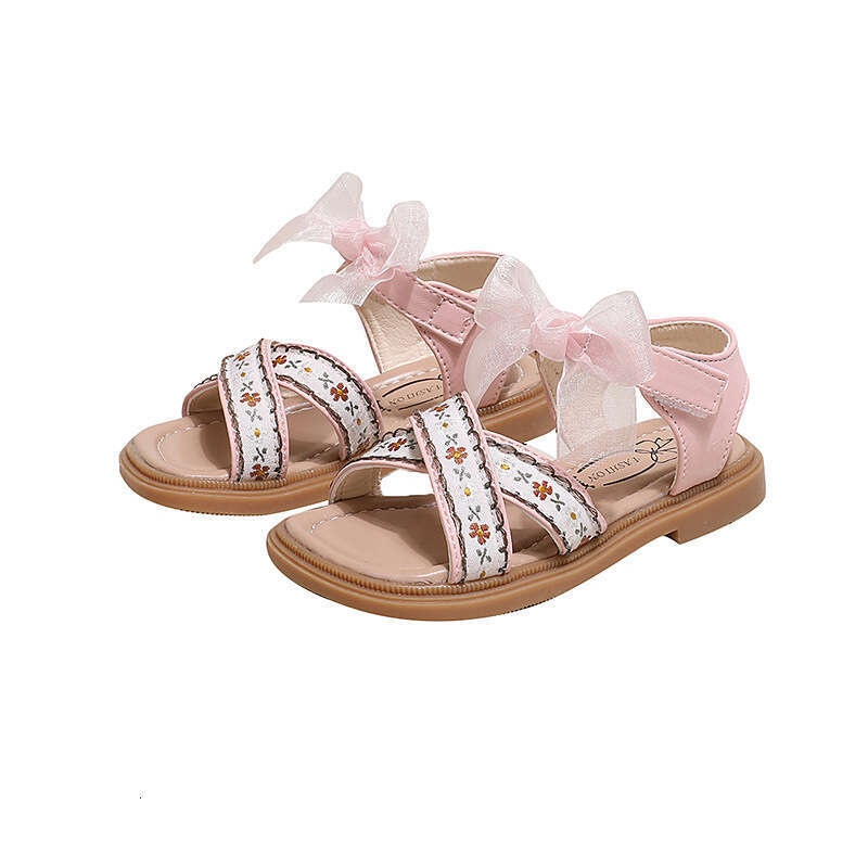 Girls Sandals 2024 Summer Fashion Princess New Children's Embroidered Small Flower Soft Sole Roman Shoes for Young and Middle-aged Children