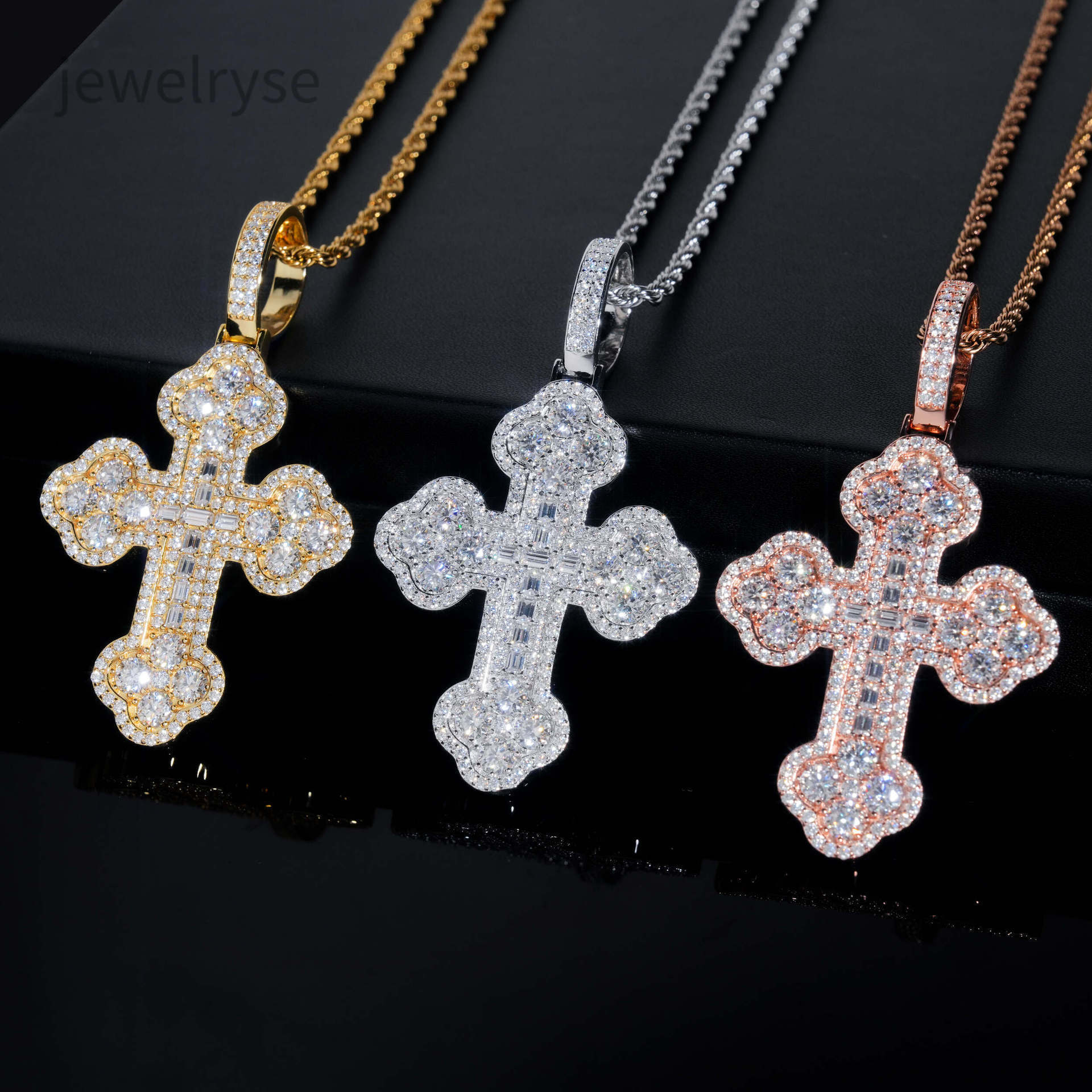 925 Silver Inlaid Moissanite Unisex Necklace Hip Hop Cross Pendant Accessory