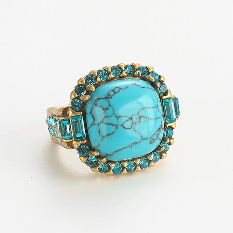 Vintage Art Deco Turquoise Ring | 18K GoldPlated Copper ProngSet Stone n 250712