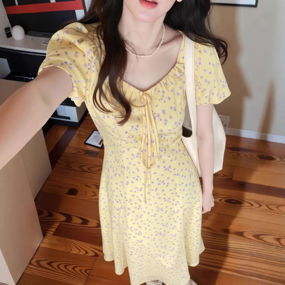 French Style Square Neck Puff Sleeve Yellow Floral Summer New Design Waist-Cinching Long Dress For Women B5