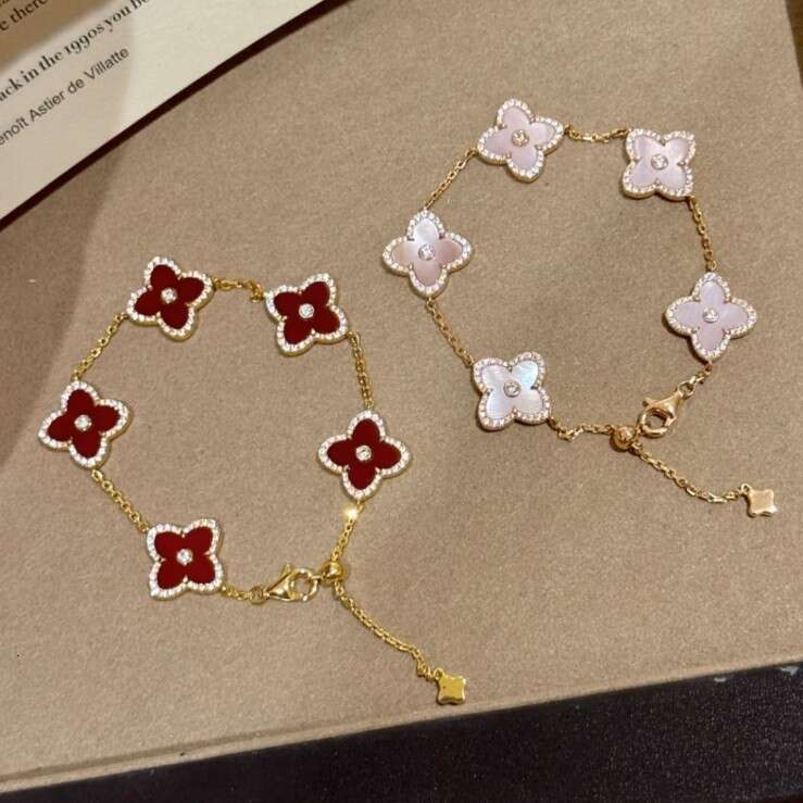 S Two-tone Mother-of-Pearl Four-leaf Clover Fashion Commuting Exquisite Versatile Pure Sier Bracelet