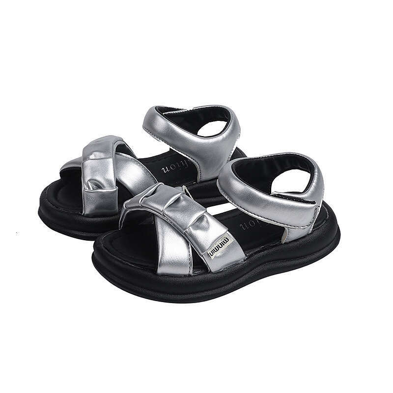 Girls' Fashion Cross Princess 2025 Summer New Children's Silver Sports Sandals Big Kids Beach Shoes Trendy