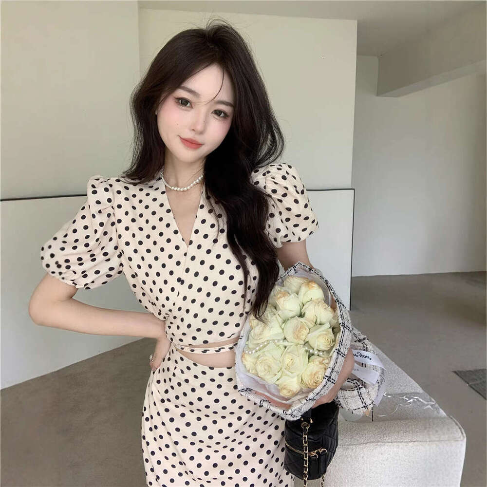 Summer New Trendy Petite Slimming High-End Bubble Sleeve Polka Dot Top And Skirt Two-Piece Set B5