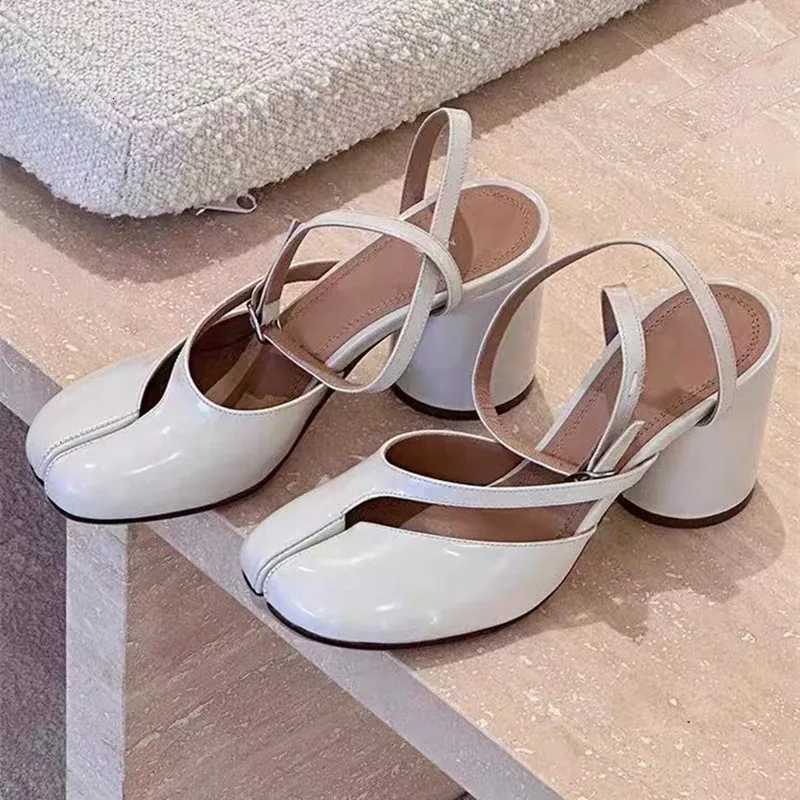 Summer Tabi Cross Strap Sandals Ankle Strap Thick High Heels Split Toe Sandals Women Pumps Slingbacks Female Chunky Casual Shoes Z250714