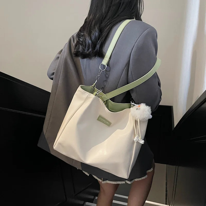 Trendy Large Tote Bag for Women Fashionable Spacious Shopper Cute Work School College Bag Stylish Casual Purse 250704