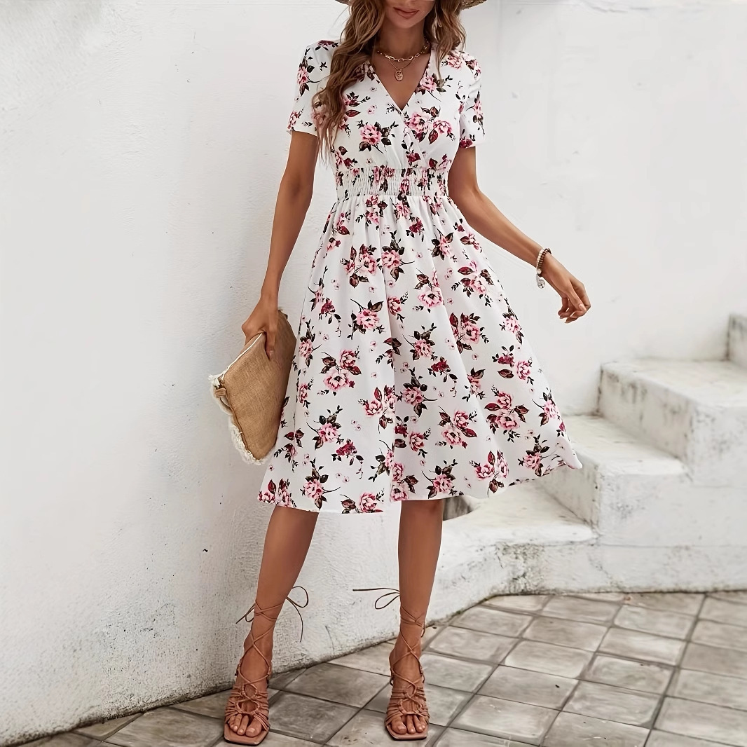 2025 New women's dress new short sleeved V-neck dress elastic waist printed dress summer new printed women's dress new designer dress