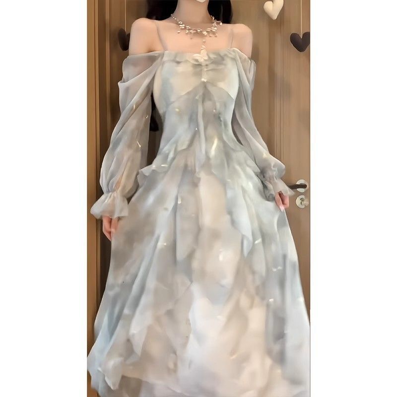 2025 New women's dress fog blue French gentle square neck elegant dress waist floral holiday fairy long dress new designer dress
