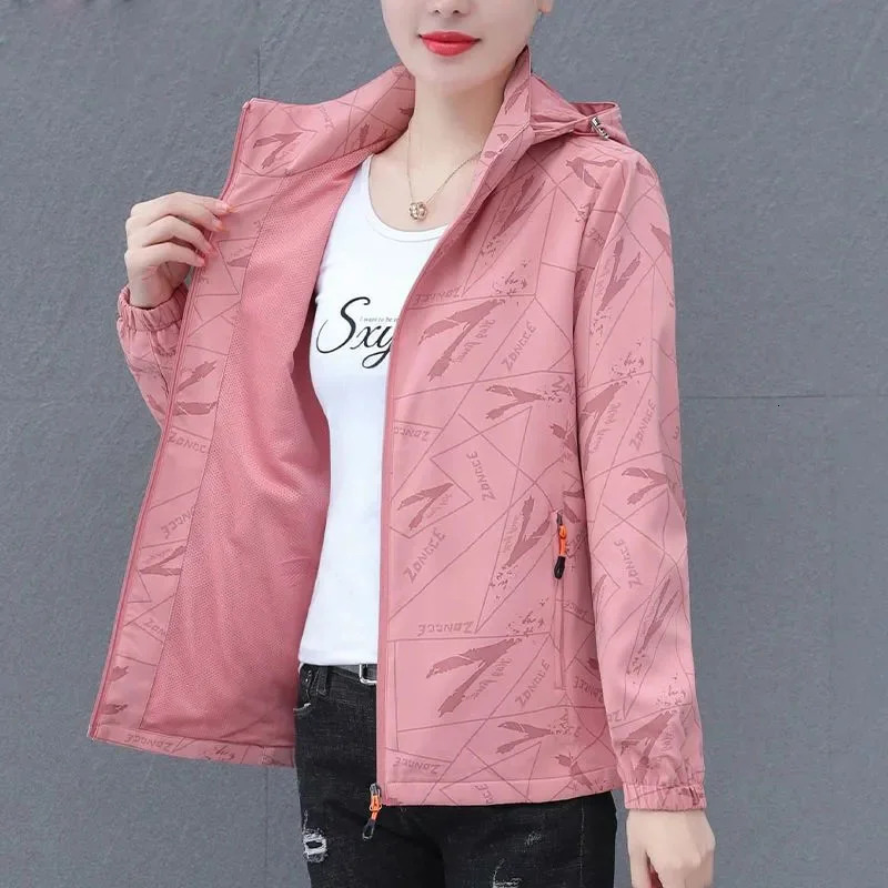 Spring Autumn Women Trench Coat Fashion Printed Waterproof Jacket Casual Women Mountaineering Hooded Coat Famale Windbreaker 250708