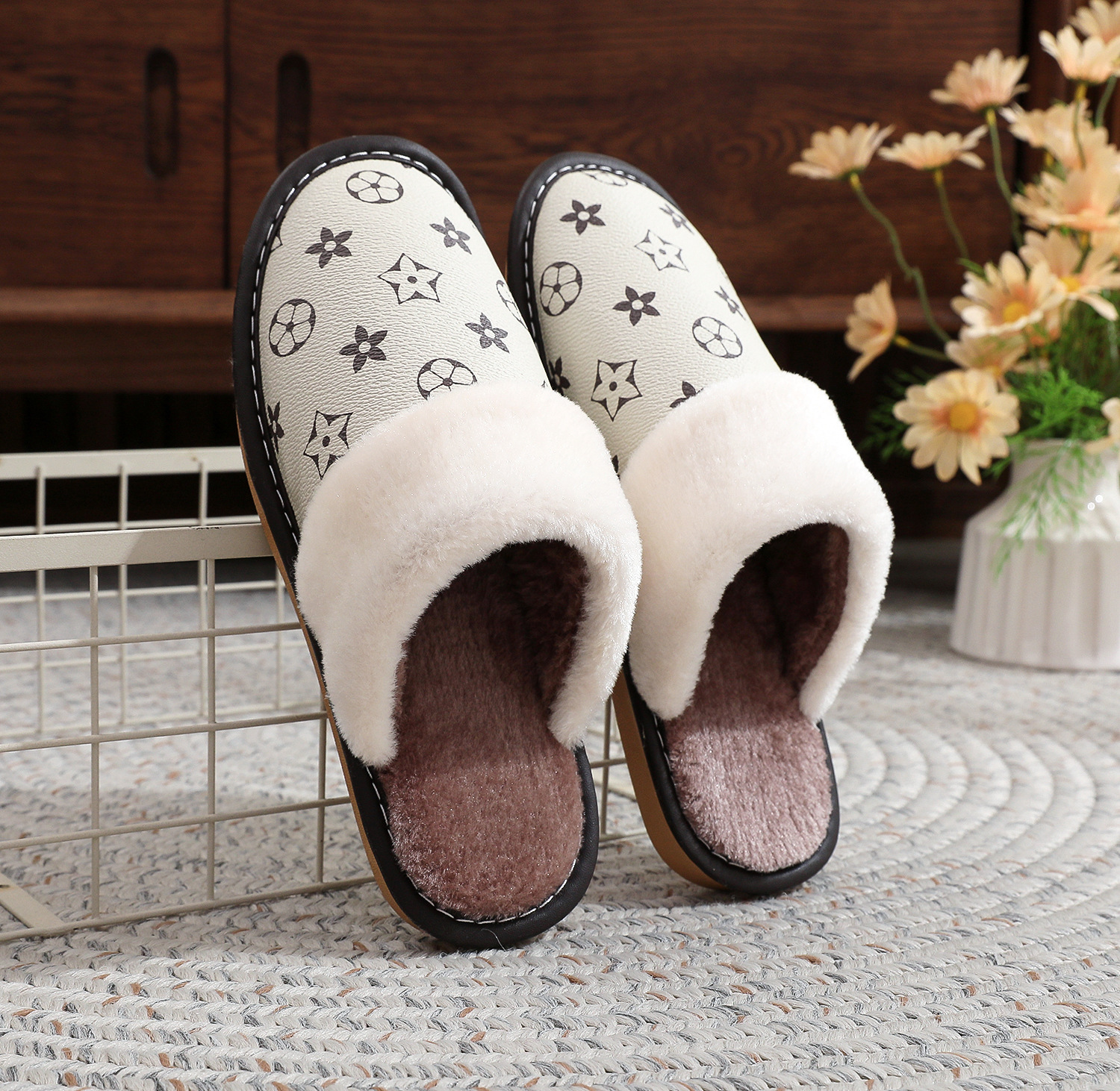 2025 free shipping womens flat designer slippers white and black spring new thick soled incremental sandals suitable for outdoor