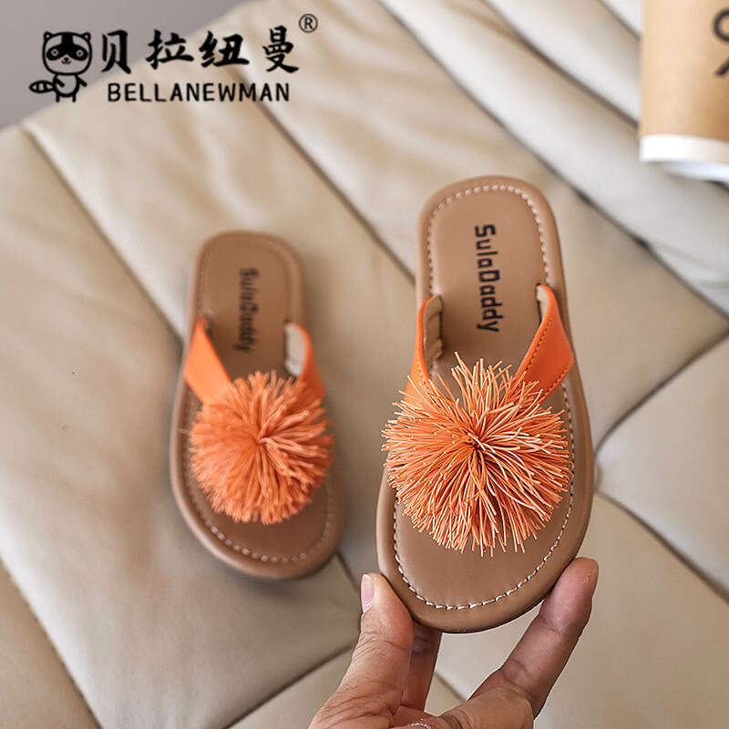 SHEIN Niche Design Furry Ball Flip-Flops 2025 Summer New Korean Style Girls' Fashion Lightweight Sandals