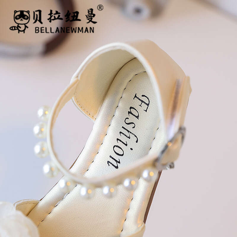 Girls Fashion Beaded Princess Sandals 2025 Summer New Children's Flower Open-Toe Beach Toddler Shoes