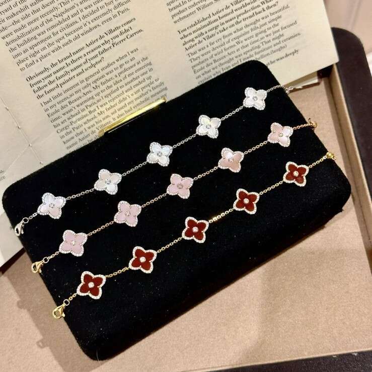 S Two-tone Mother-of-Pearl Four-leaf Clover Fashion Commuting Exquisite Versatile Pure Sier Bracelet
