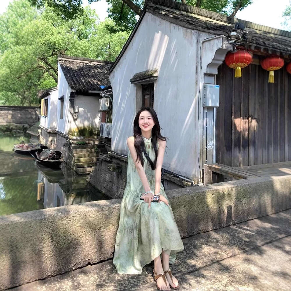 Chinese National Style Green Halter Neck For Women Summer New Sleeveless Loose Tea Break Long Dress B5