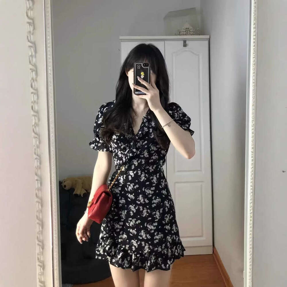 French Floral V-Neck For Women Summer New Small Petite Hepburn Style Black Elegant Short Dress Slimming B5